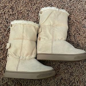 Girls cat & jack boots size 7